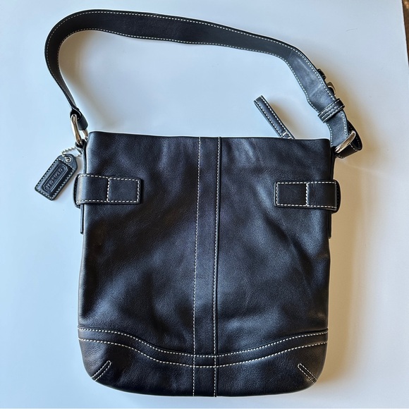 Vintage Coach Leather Shoulder Bag - Picture 13 of 13